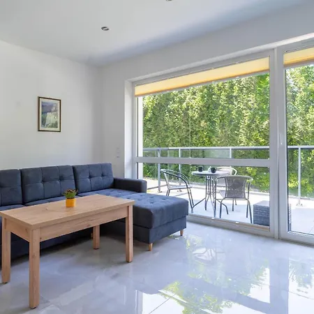 Olchowa Z Tarasem W Spokojnej Okolicy - Dream