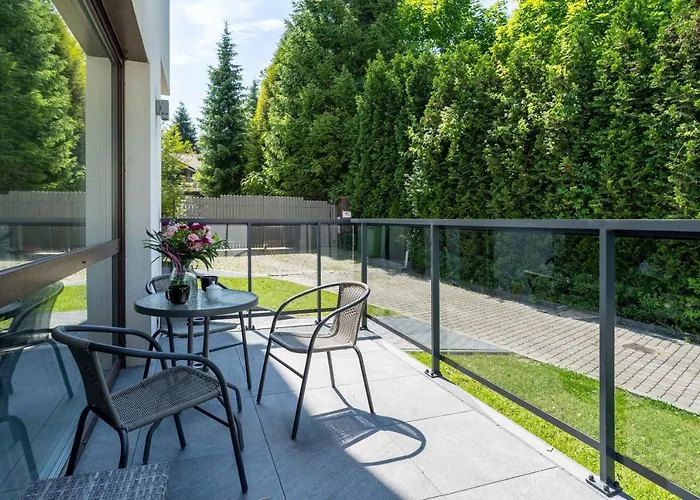 Olchowa Z Tarasem W Spokojnej Okolicy - Dream